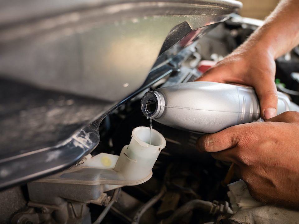 a-step-by-step-guide-on-how-to-change-brake-fluid