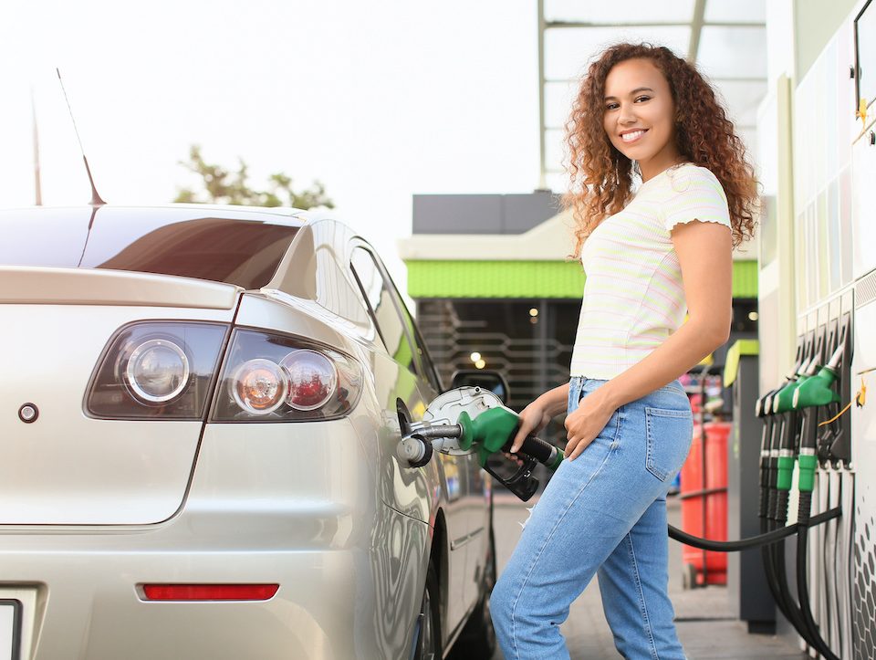 how-to-improve-your-gas-mileage-on-long-trips